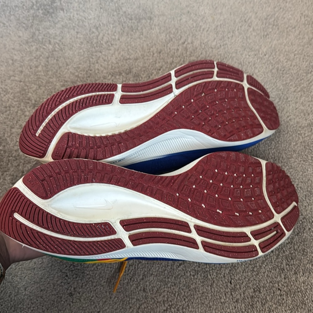 Nike Air Zoom Hyper Royal/University Gold Pegasus 38 Jordan Moss Shoe SIZE 11.5 - Picture 7 of 13